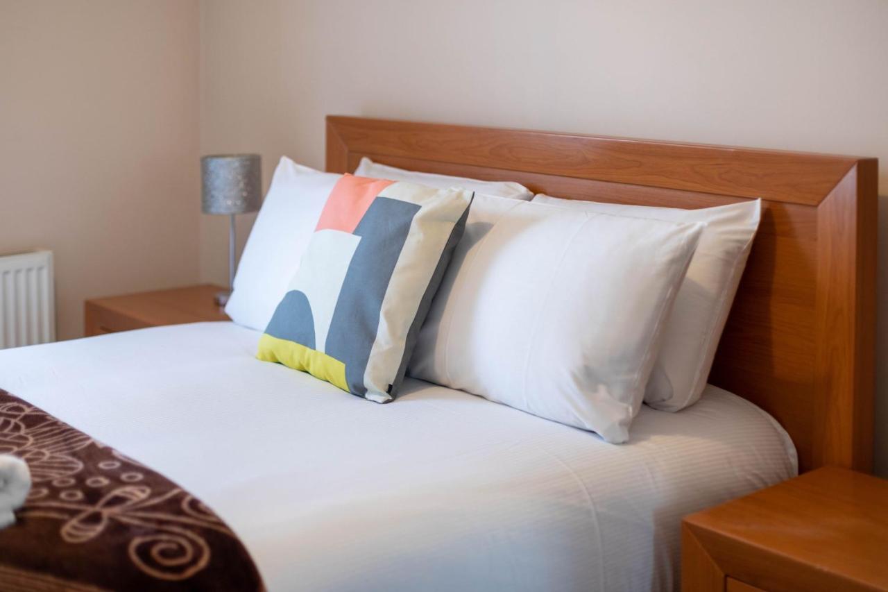 Pass The Keys Cosy 1bed Nearby Canary Wharf Londra